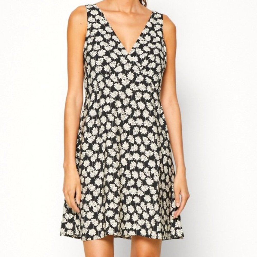 NWT GAP V-Neck Sleeveless Mini Dress Black & White Floral Daisy Print, Sz 8